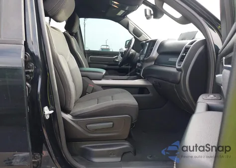 2019 Ram 1500 Big Horn/Lone Star 4X4 6'4 Box z USA, uszkodzony, nr VIN 1C6SRFBT9KN657255